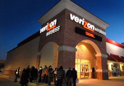 美国通信巨头Verizon宣布以44亿美元收购美国在线