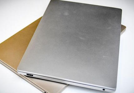 CNET评小米笔记本：增加游戏硬件的Macbook Air