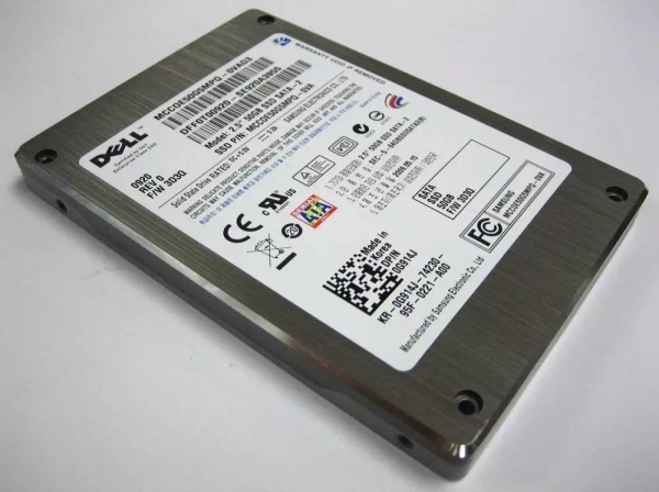 洢͡SAS SSDΪ˵͵