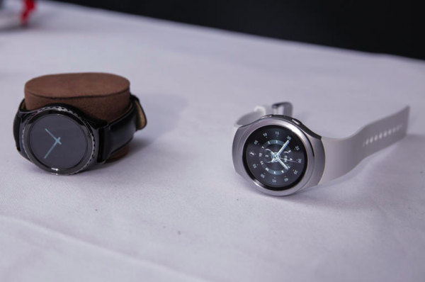 三星Gear S2智能手表将有3个版本 电池续航时间2-3天