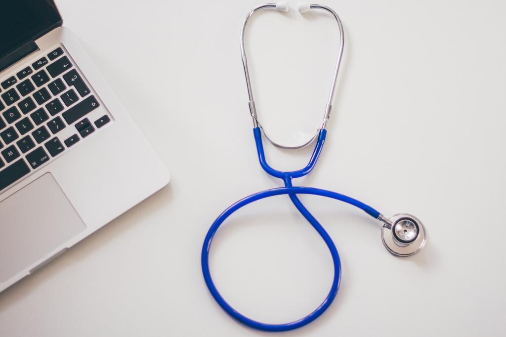 Nuance报告:医护人员如何从人工智能中受益