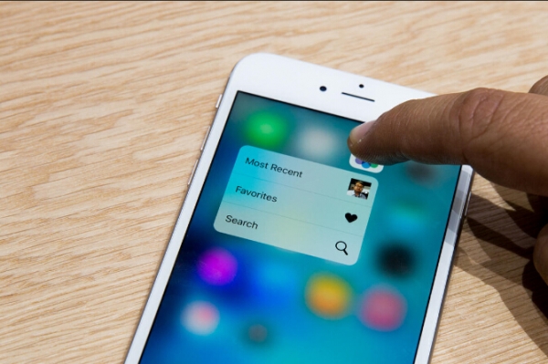 苹果发布iPhone 6S/Plus 强化对高端智能手机市场控制