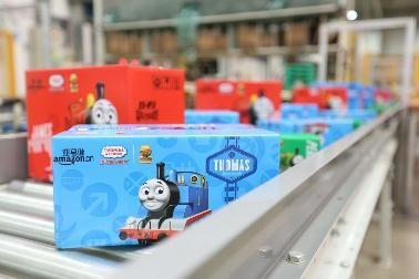 “托马斯&朋友”快递盒已去往全国300多个城市 全球11国