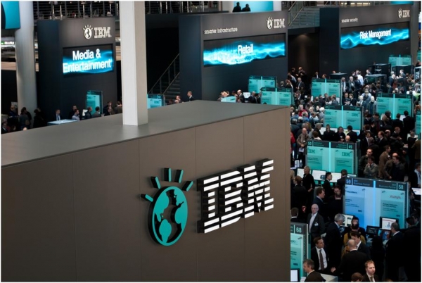 IBM與龐巴迪公司簽署700萬美元云計算合同