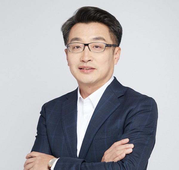 Veritas滕文:“新官上任”我遇到的是“三个机会”