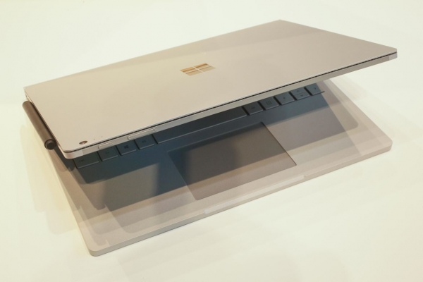 ĵأ΢Surface Book 2ˣͼ