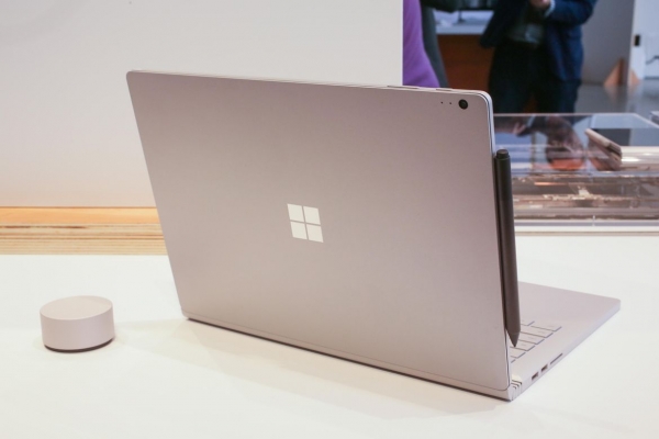 悄悄地,微软Surface Book 2来了!(附多图)