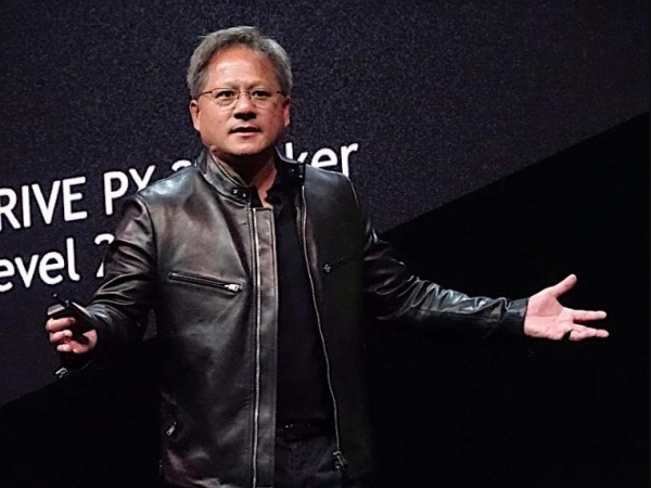 Nvidia发布第二季度财报 数据中心收入首次超过游戏业务