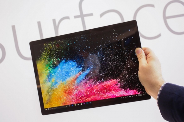 悄悄地,微软Surface Book 2来了!(附多图)