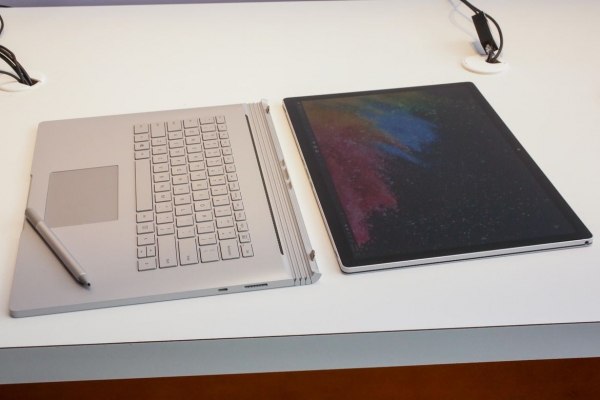 悄悄地,微软Surface Book 2来了!(附多图)