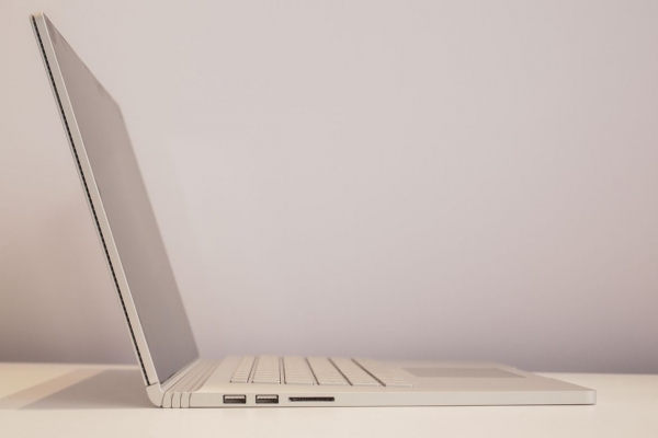 悄悄地,微软Surface Book 2来了!(附多图)