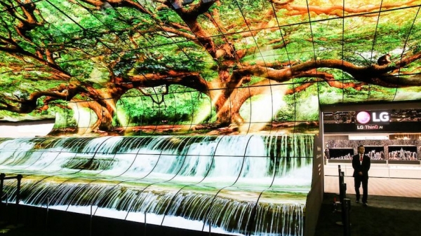 CES2019:看着这一块超大曲面屏,LG,我决定路转粉了