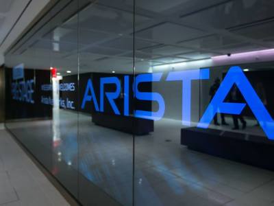 Arista Networks发布第一季度财报 收入同比下滑但表现超出预期
