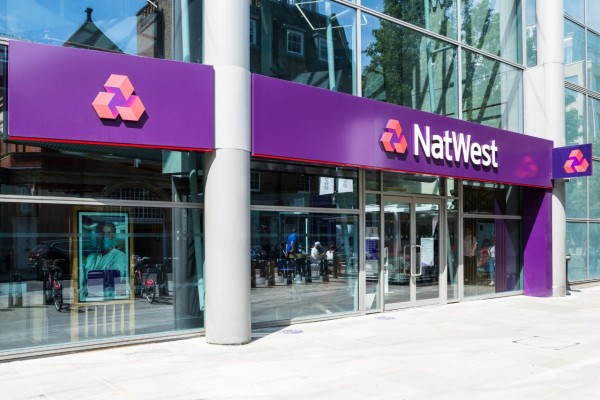 NatWest银行利用IBM技术,实现生成式人工智能
