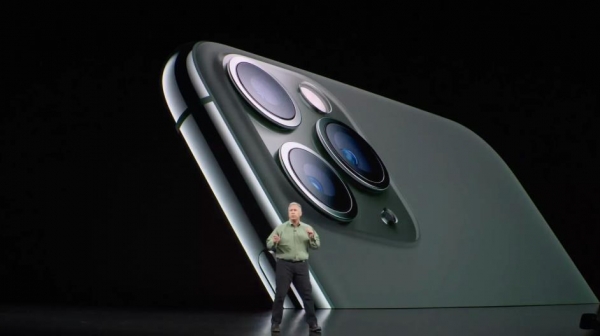 苹果iPhone 11 Pro来了,它带着三个孔的“浴霸”来了