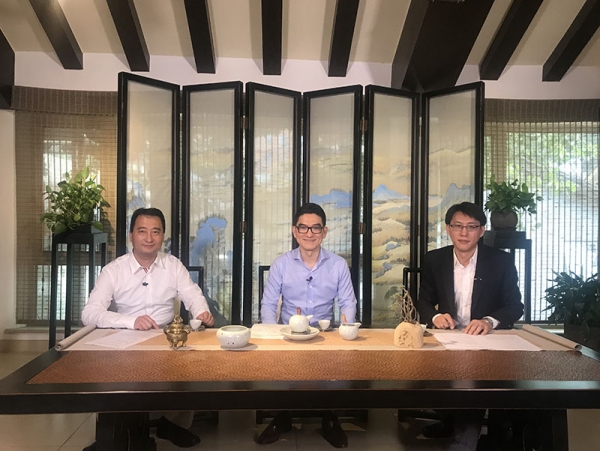 技术在左,人才在右,企业如何“双剑合璧”迈向开源?