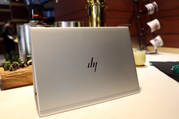 û HP EliteBook 840 G5Ч칫