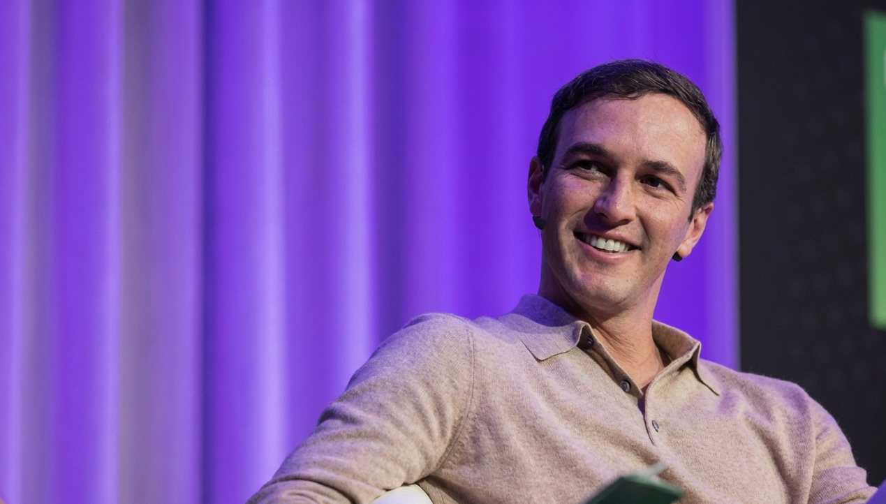 a16z增长基金掌门人:AI公司增速是传统软件的2.5倍,但我们仍处于产品周期的最开端