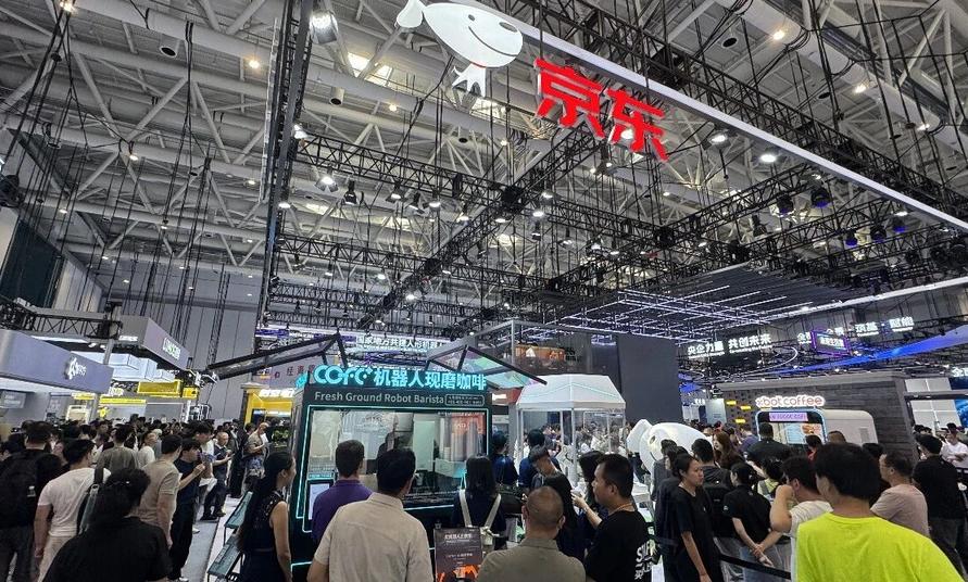 对话京东郑小丹:京东为什么押注具身智能赛道?