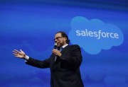 Salesforceϯִй٣AIѳе˾