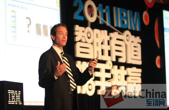 IBM����Ͷ��1����Ԫ���ڴ������о�