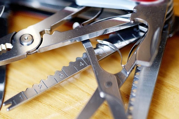 ͨ�����ݿ������ҵDeep��1000����Ԫ����