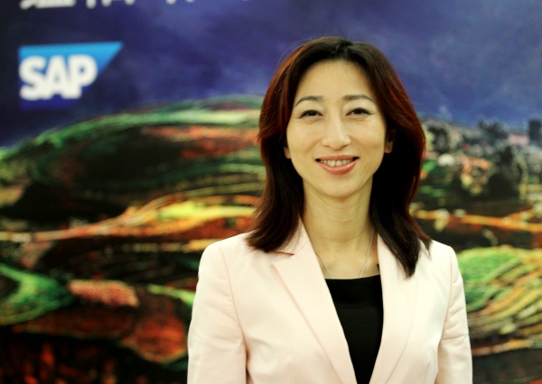 ����ר��SAP��СȺ��HANA���û���