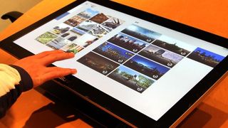 23Ӣ���ƽ�壿��˶�۵�һ������ײ�