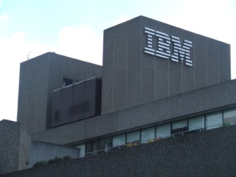 ֤ͬIBM¶ҵܹ