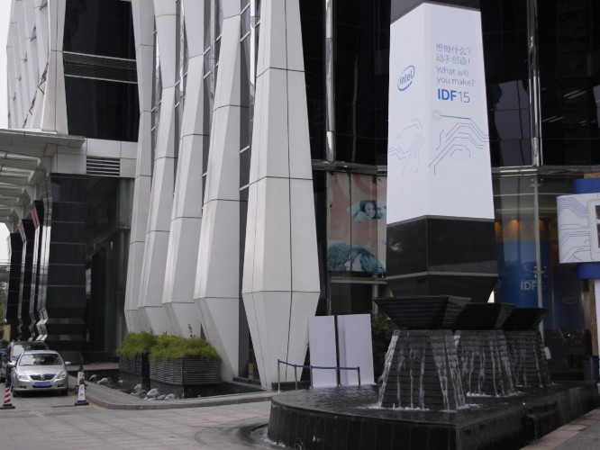 Ӣ�ض������������ܼ�ͥ��̬Ȧ