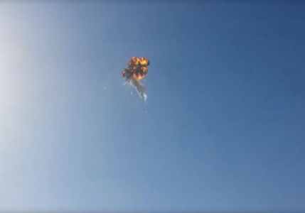 SpaceX试飞火箭空中爆炸 马斯克称“有些棘手”