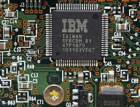 ȴ IBMоƬҵջ׼