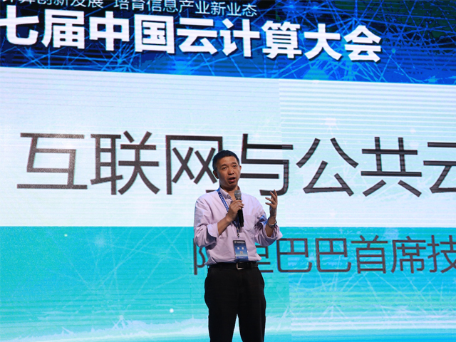 �����ǲ��پ����Ƹ���ʱ ����Ͱ͵�����ȴ��̸������