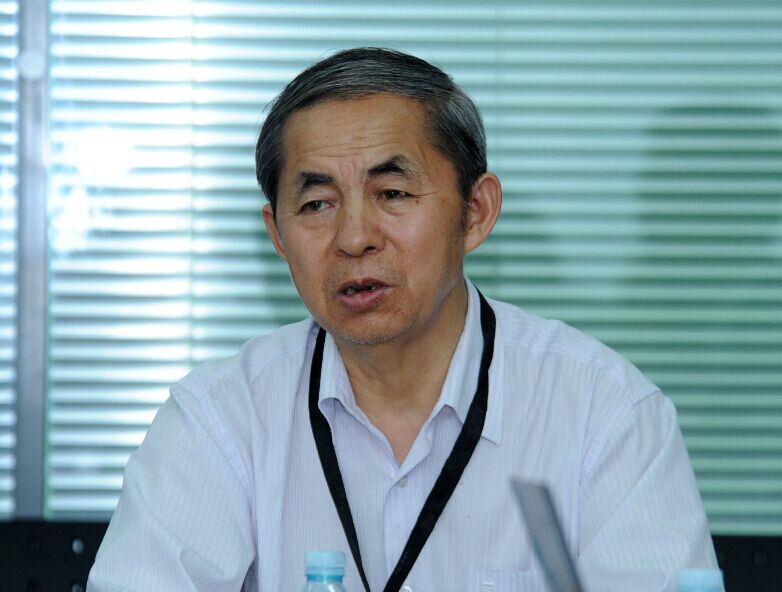ISC15 뵽䲻䣿
