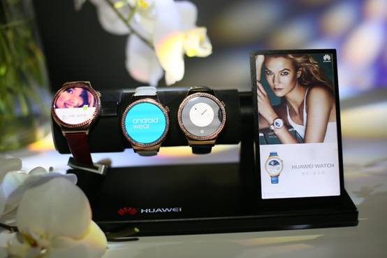 Ƽʱеײ HUAWEI WATCHϵйڷ