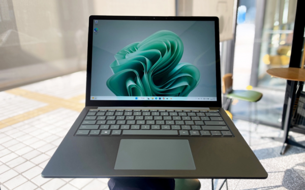 Surface Laptop 5 商用版评测：居家办公也能优雅精致