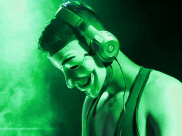 Spotify�����AI DJû�����
