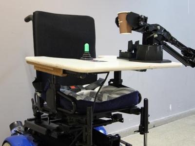 英特尔与埃森哲共同支持神经拟态研究项目，将为轮椅上的儿童带来福音