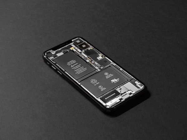 �û���ԹiPhone 14 Proʹ�ò���һ�꣬����������Ѵ���½�