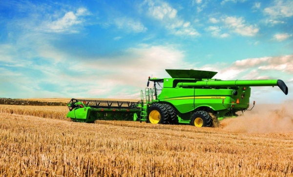 ������������100���˿ڣ�John Deere��Ϊ�˹����ܺͻ����Ӿ�����а���