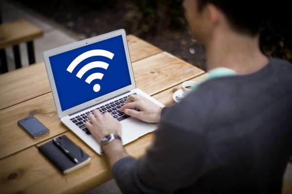 IDC��ȫ����ҵWLAN�г�����ǿ������ ������������ͬ������34%