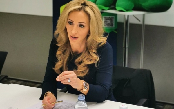ר��SUSE����ŮCEO���г��仯��Ѹ�٣�����ҲҪѸ�ٱ仯