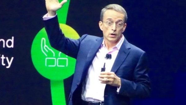 VMware�ڶ�����ҵ����Ԥ�� �������뼤��ת�ͳɹ�ϲ��