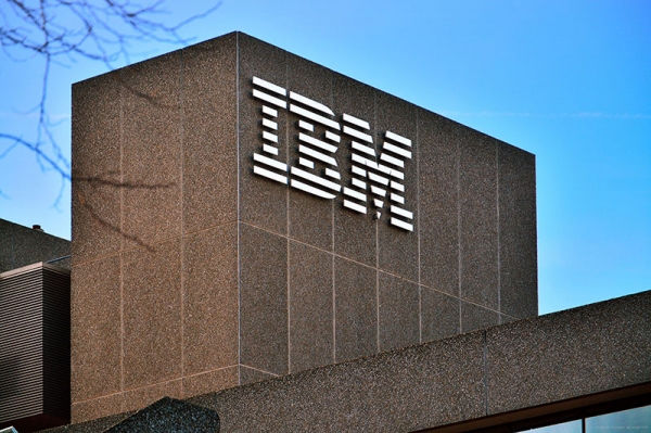 IBM���ִ�ᴴ�����ʹ�˾���ƶ���������