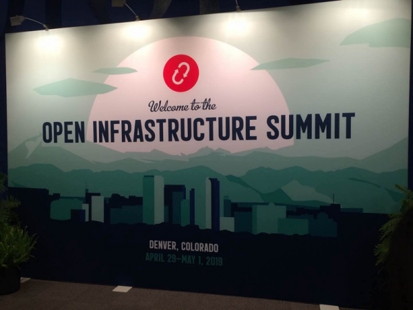 ���Ͻ��� OpenStack������Կ�Դ������ʩ���Ϊ��㿪���µ�����