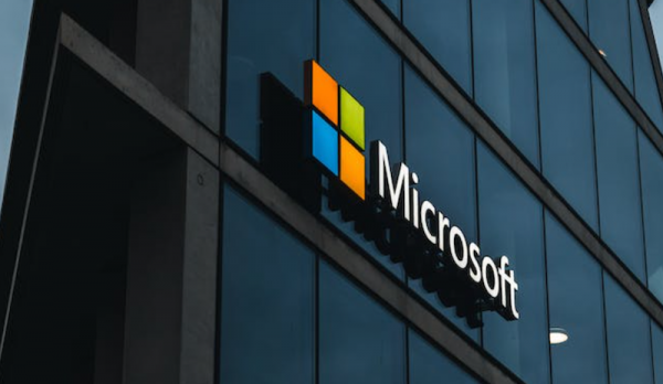 ΢��������Rust��дWindows���Ĵ���
