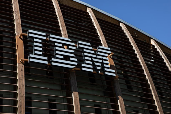 IBM�����չ�AdvancedӦ���ִ�������