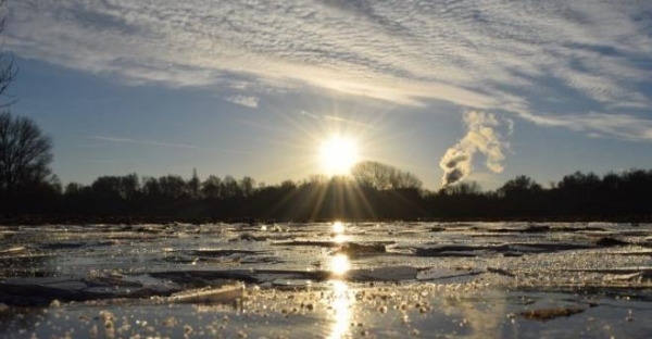 �����Ӣ�ض��Ƴ��׿�10���״�����Ice Lake