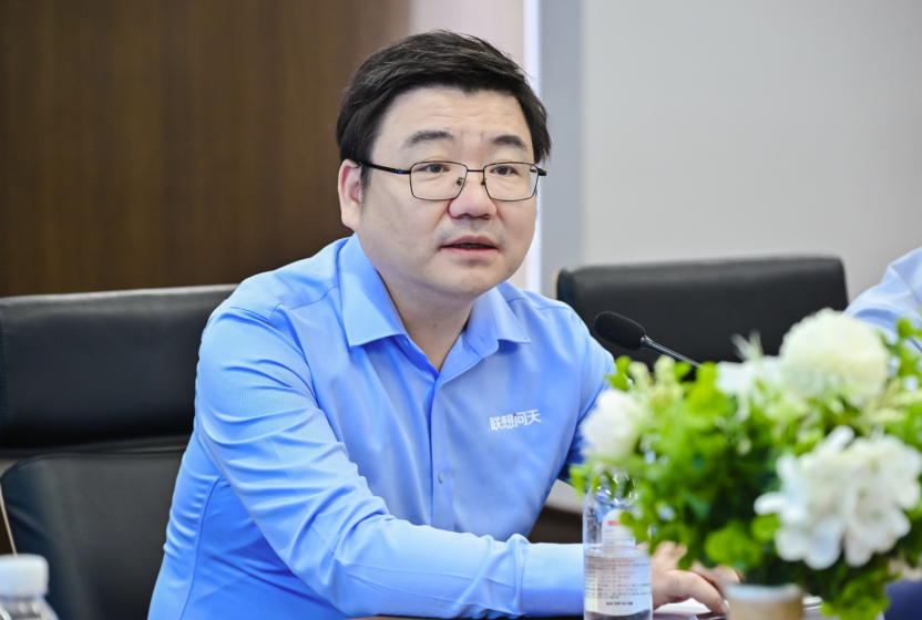 穿越AI的演进周期,联想千亿目标背后的三张“底牌”