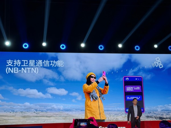 第五代骁龙8之后，旗舰机有了新的“标准版”